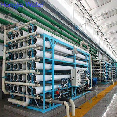 Goede prijs Op maat gemaakte 20m3/h zuivere waterapparatuur voor de chemische industrie volledig automatisch online