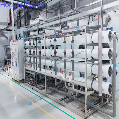 Un bon prix. Systèmes de traitement d'eau RO à une étape pour la production d'eau minérale en ligne