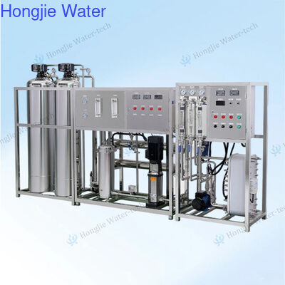 Ein guter Preis. Edelstahl RO-Wasserbehandlungsanlage 3 t/h Automatischer Betrieb Online