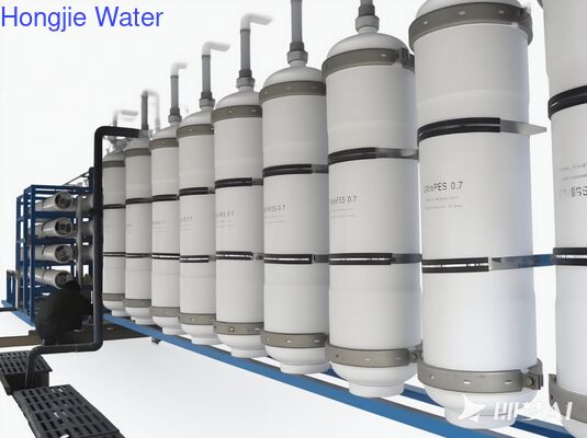 Un bon prix. Système d'ultrafiltration pour la préparation de l'eau de pluie pour les électroniques et les semi-conducteurs 50TPH Système industriel de traitement de l'eau en ligne